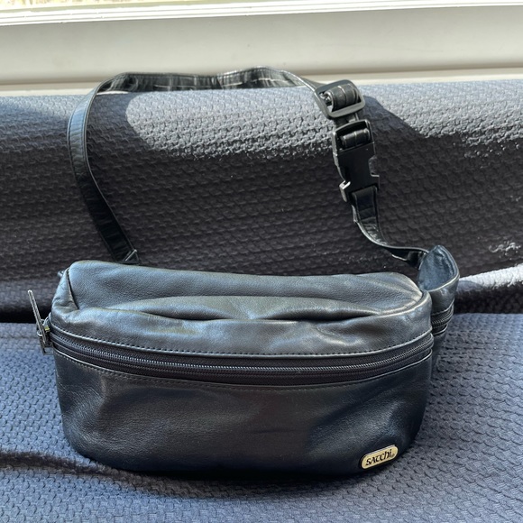 Satchi black belt leather bag - Picture 1 of 5